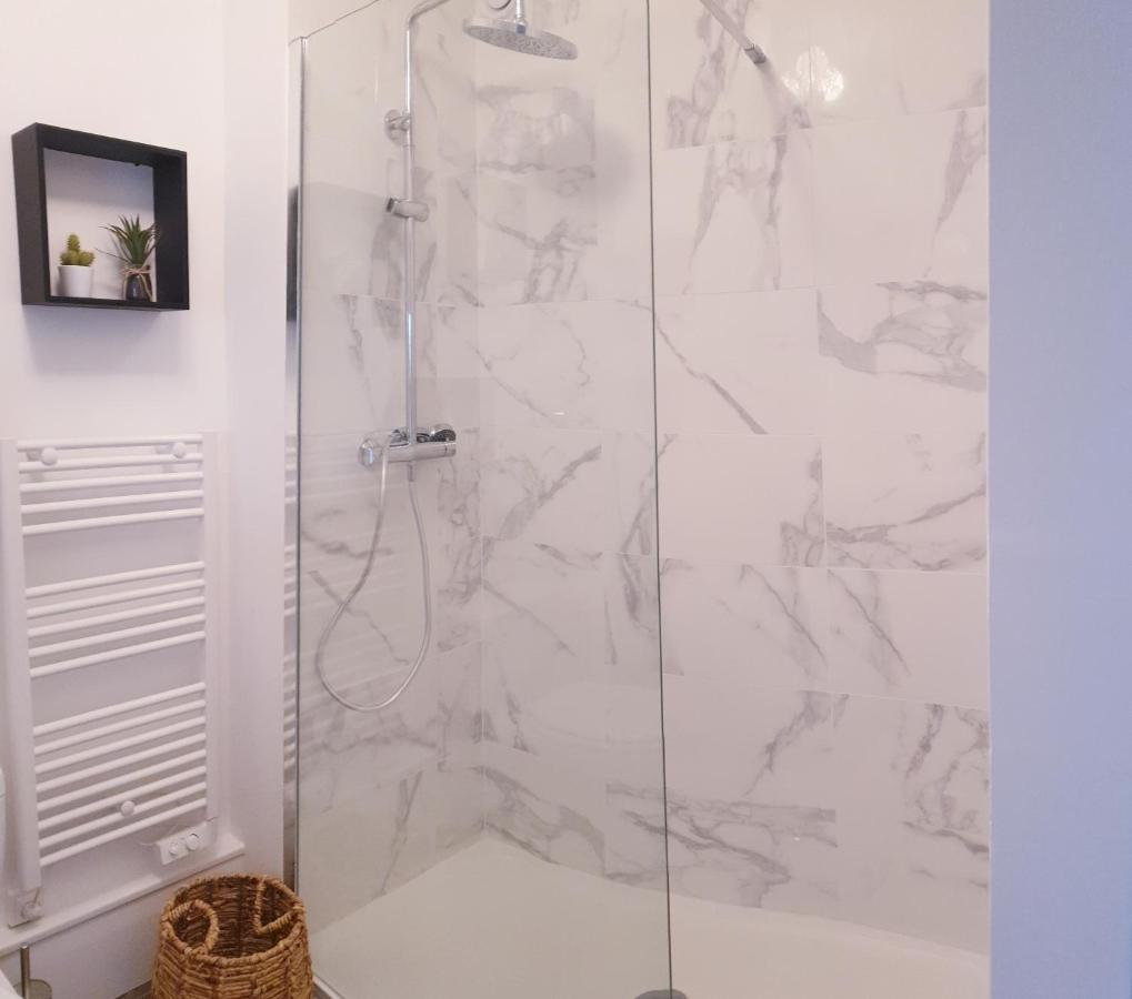 Au Balcon D'Azur, Calme, Climatisation Apartment Grasse Luaran gambar